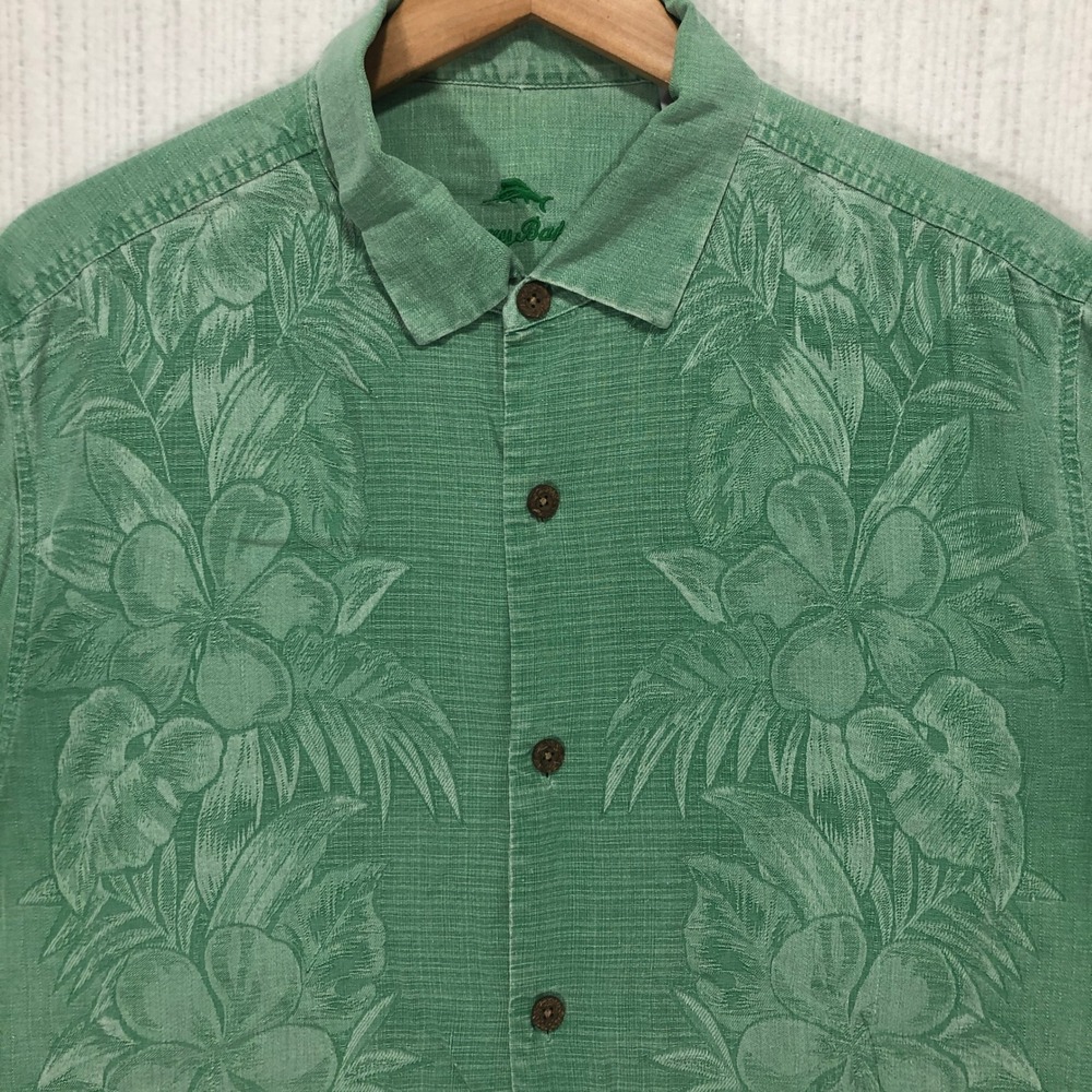 Tommy‎ Bahama Large Green Silk Embroidered Floral Short Sleeve Button Up Shirt